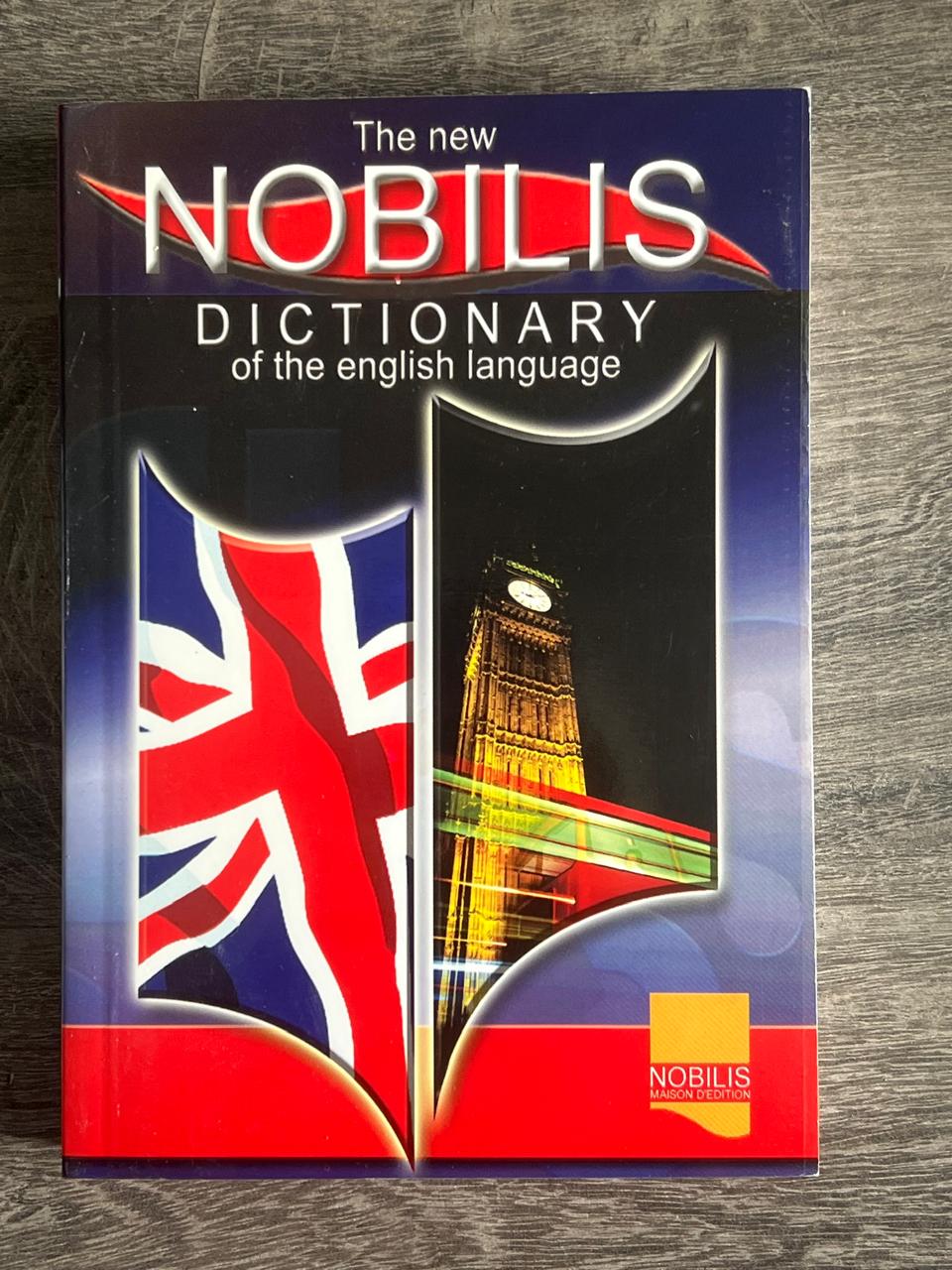 غلاف كتاب قاموس نوبليس إنجليزي–إنجليزي
