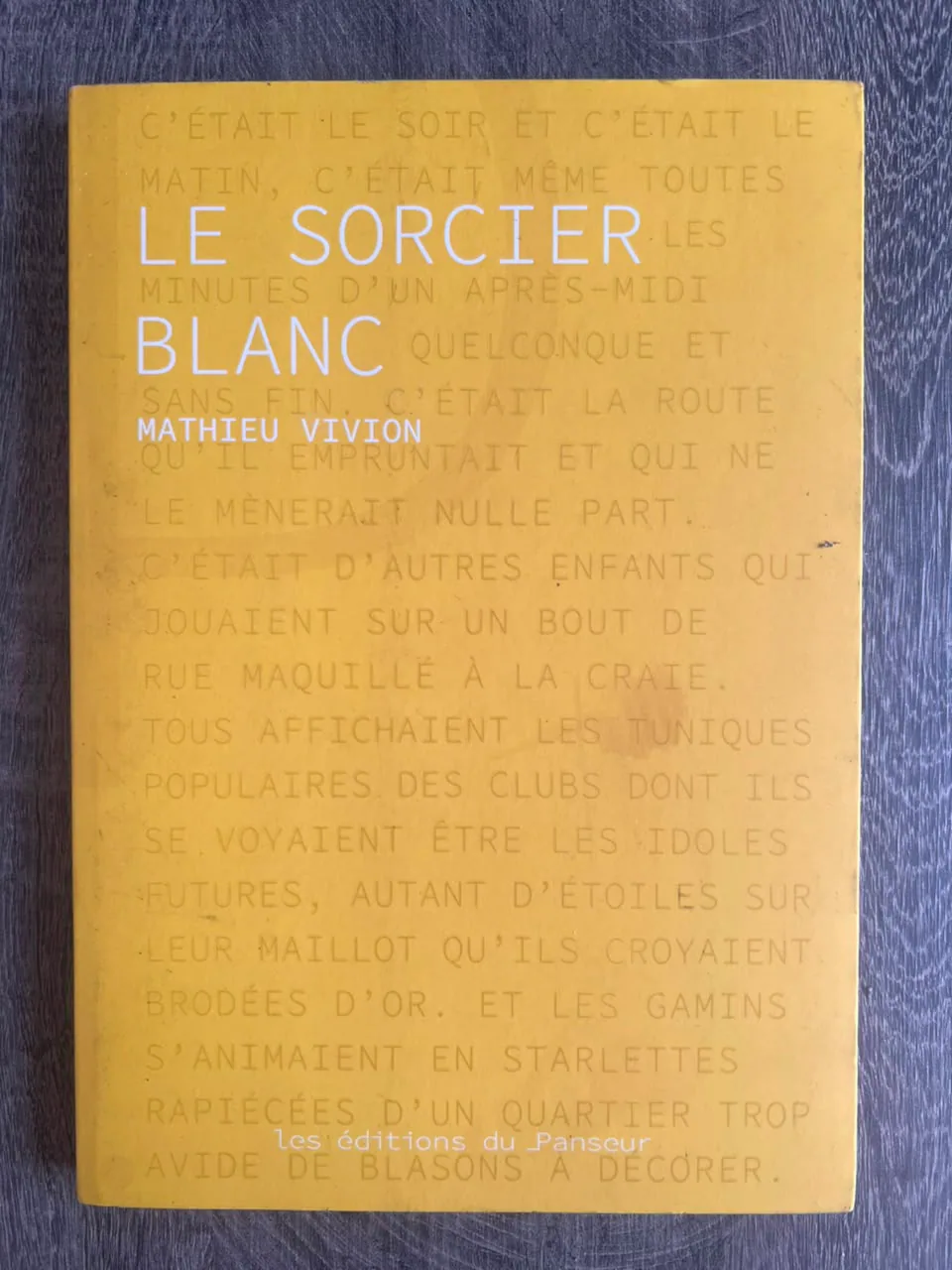 غلاف كتاب Le Sorcier Blanc